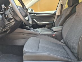 ŠKODA OCTAVIA 4 STYLE 2.0 TDi / 110 kW DSG - 17