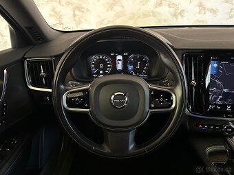 Volvo V90 D5 Cross Country / 93 tkm / ČR / DPH - 17
