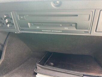 Volkswagen Golf kombi 2.0 GTD, Panorama, kůže - 17