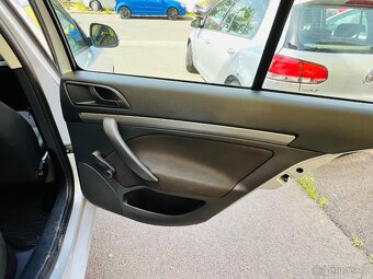 ŠKODA OCTAVIA 1.6 i BENZÍN  NAJETO JEN 109 TIS KM - 17