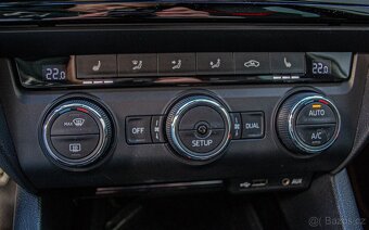 Škoda Octavia 3 Combi 2.0 TDI DPF RS - 17