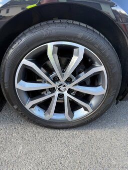 ŠKODA OCTAVIA COMBI  2.0TDI, 110KW WEBASTO LED, TAŽNÉ - 17
