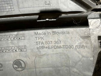 ŠKODA KAROQ - 2017-2020 - 57A - nárazník OST + maska - 17