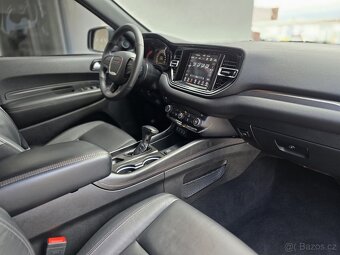 Dodge Durango 5.7L V8 HEMI 4WD A/T 2023 WB 7 míst - 17