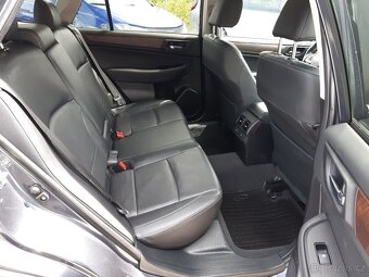 Subaru Outback 2,5 AWD, plná výbava, 126.000km - 17
