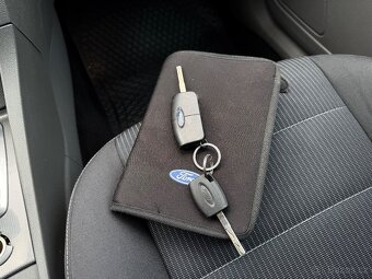 Ford Focus 1.8i 92kw 2.Maj Titanium Navi Klima - 17