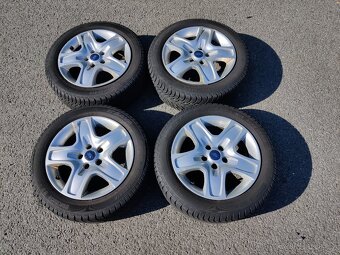 Ford Focus 1.6i 74 kW, hatchback, manual, 2011, 140tkm - 17