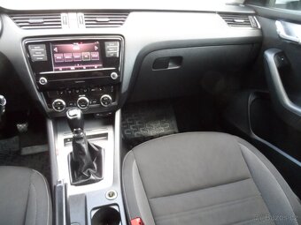Škoda Octavia 1.6 TDI 85 KW 1.Majitel,Zachovalé,R.V.09/2017 - 17