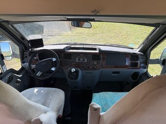 Ford Transit - 17
