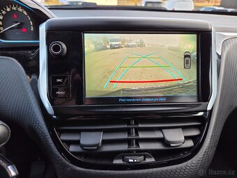 Peugeot 2008 1.2 PT 110 ALLURE MAN6 - 17