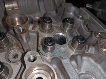 Repasovaný motor 2,2 110 kw puma - 17