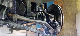 E30 325ix Touring - 17