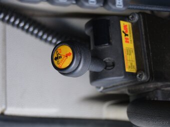 DAF CF 320 FA Euro VI 4x2 skříň - 17