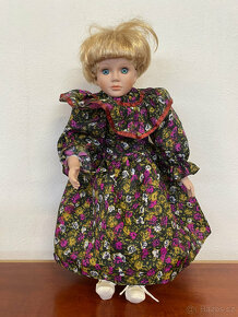 porcelánové panenky- sbírka - 17