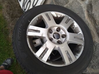 Prodám Ford Galaxy + lité ráfky, po STK - 17