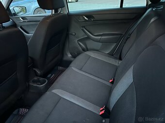 Škoda Rapid - 1.2 benzín, 1. Majitel. - 17