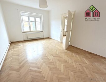 Pronájem 3+1, OV, cihla, balkón, lodžie, rodina, ateliér, ji - 17