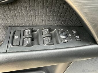 Volvo V70, 2.5T automat, Tažné,2007,Top - 17