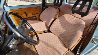 Trabant 601S sedan 12V, vše funkční a původní, TOP - 17