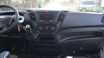 IVECO DAILY 35S14 2,3HPi100kw,rv2019,DOUBLECAB 6-MÍSTNÝ - 17