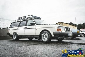 Volvo 240 - 17