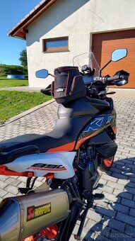 KTM 890 SMT - velká výbava - 17