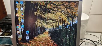 Zotac Zbox ID18 + DRŽÁK NA MONITOR + monitor BENQ 19" - 17