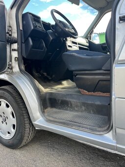 VW T4 Caravelle 2.5 tdi ACV 75kw 2001 - 17