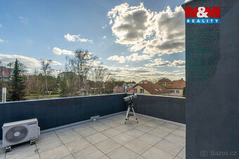 Prodej kancelářského prostoru, 250 m², Praha, ul. Velimská - 17