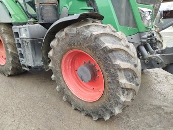 FENDT 824 VARIO - 17