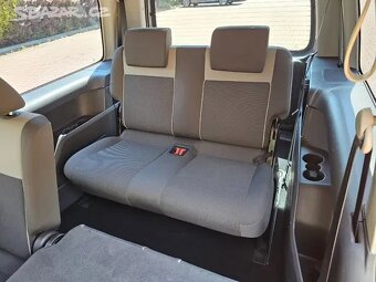 VW Cady Maxi 2.0 TDI 103kw,7.sedadel,Tažné,Navi,Tempomat. - 17