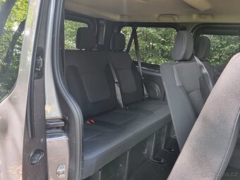 Renault Trafic 2.0 DCI automat 112xxxkm 2020 -170PS - 9 míst - 17
