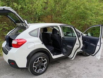 SUBARU XV 1.6i, 1.MAJITELKA, 104000 KM. - 17