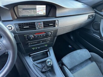 325i 6st. Manuál, 273000km, M-paket, Logic7, šíbr, Navi, PDC - 17