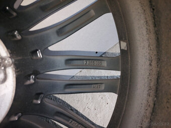 BMW zimní kompletní kola řady 5 G30 G31 19" Styling 664 M D - 17