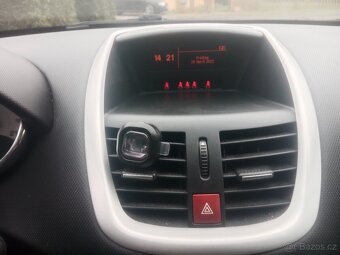 Peugeot 207 1.4 54kw r.v.2012 naj.75000km - 17