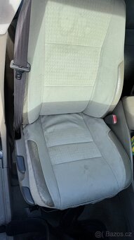 Volvo V40 1.9D - 17