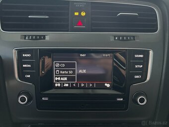 Volkswagen Golf 7 1.2 TSI 81kW,LOUNGE,SERVISKA - 17