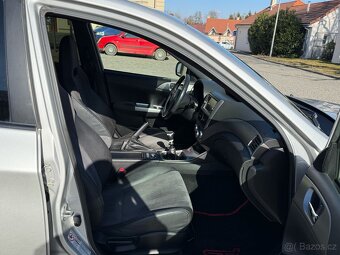 Subaru Impreza WRX STI - 17
