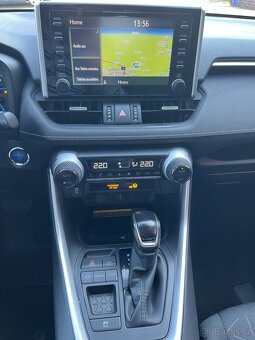 Toyota Rav4, 2,5 HYBRID, E-CVT, odpočet DPH - 17