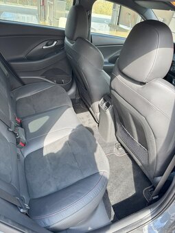 Hyundai i30 1.5 T-GDi/117kW N-Line Premium MHEV - 17