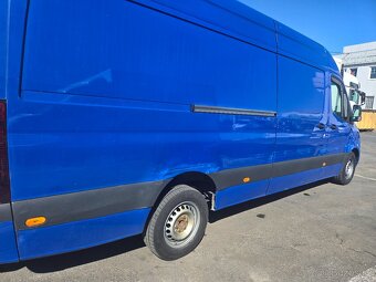 Mercedes sprinter 316 2.2cdi Maxi  SLEVA LEHKÉ POŠKOZENÍ - 17
