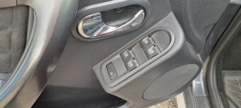 DACIA DUSter 1.5 DCI 138 tis. Km - 17
