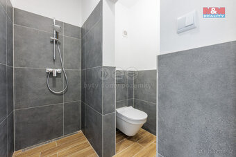 Prodej rodinného domu, 182 m², Karlovy Vary, ul. Na Stezce - 17