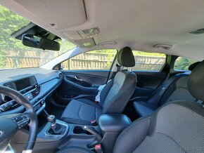 Hyundai i30 1.6 crdi  r.v 2018 havarovane pojizdne - 17