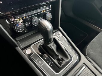 VW Arteon Elegance 2,0TSI 140kW DSG KAMERA KEYLESS NAVI - 17