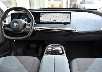 BMW iX xDrive40 326k - 17