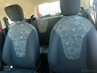 Ford KA bouraný,,lze nastartovat a popojet - 17
