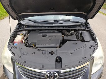 Prodám Toyota Avensis 2,0 D 93KW r.v. 2011 - 17
