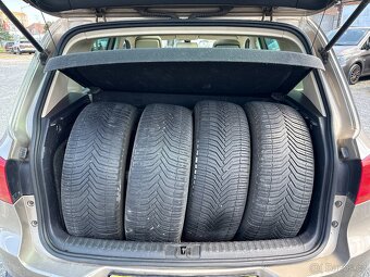 Volkswagen Tiguan 2.0 TDI - 17